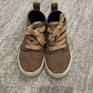 Little Boys TOMS sneaker boots size 13